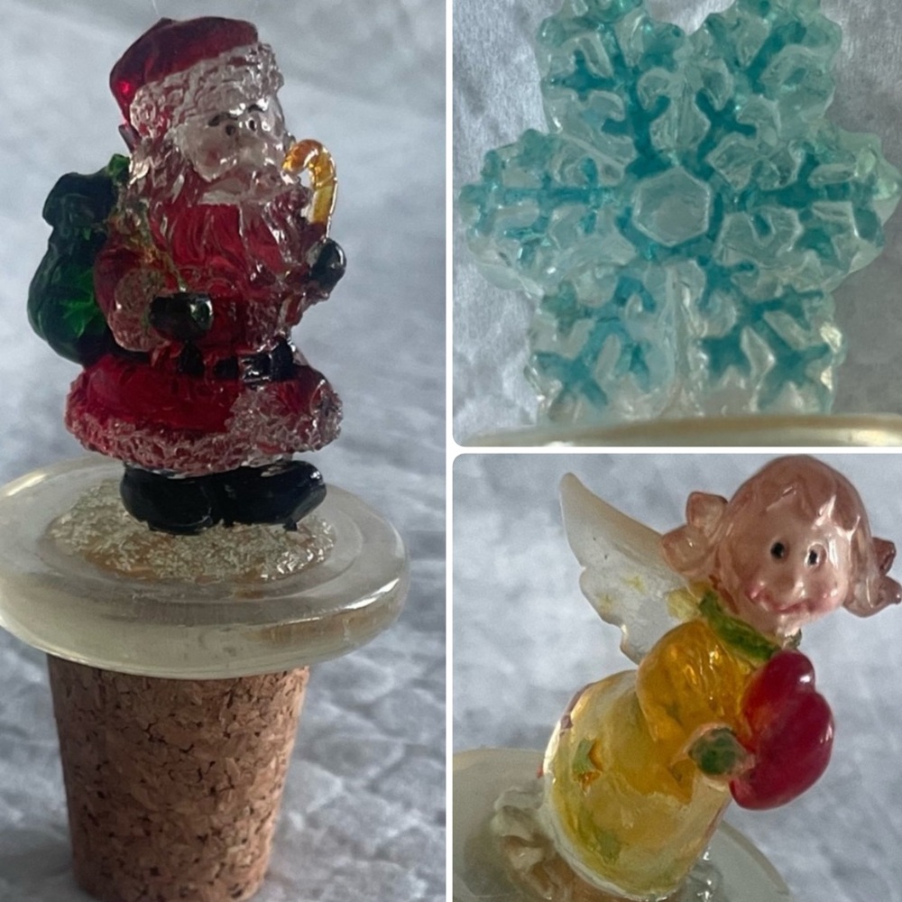 Set of 3 Polyresin Wine / Bottle toppers. Festive Holiday Gift!